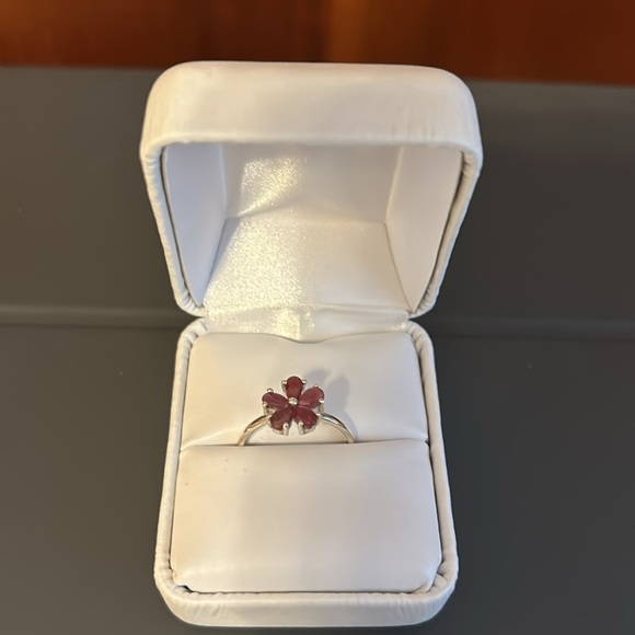 925 ruby ring - Picture 3 of 7